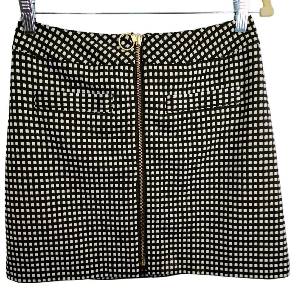 (SK01) Express Black & White Square Pattern A-Line Mini Skirt Size 4